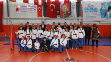 19 Mayıs Atatürk’ü Anma, Gençlik ve Spor Bayramı Kutlama Programını Gerçekleştirdik