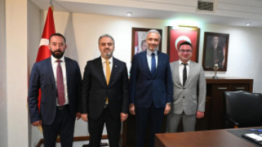 Bursa Büyükşehir Belediye Başkanımız Sayın Alinur AKTAŞ’ı Ziyaret Ettik