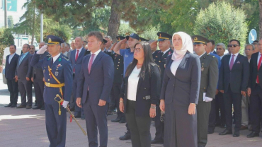 30 Ağustos Zafer Bayramı Çelenk Sunumu